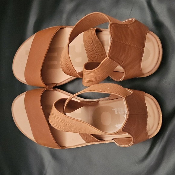 Sorel Flat Tan 100%Leather Strap On Women's Sz 6 US Ella III Flat Sandal - Picture 4 of 8